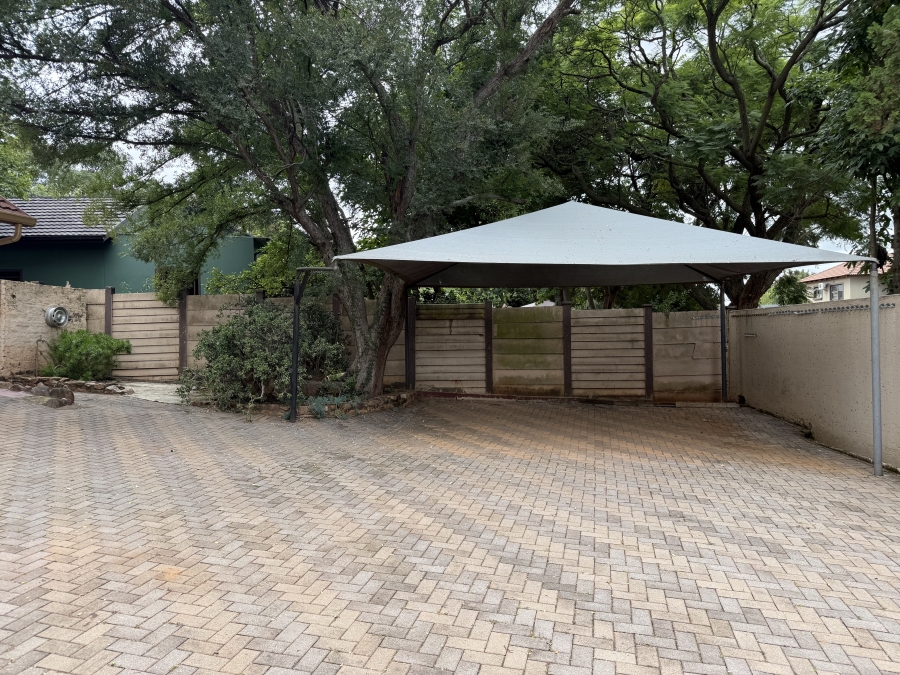 4 Bedroom Property for Sale in Schoemansville North West